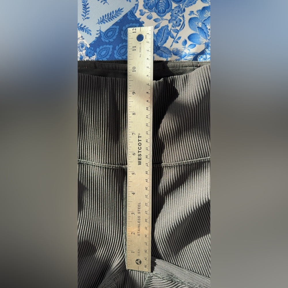 Athleta Ultra High Rise Elation Rib Tight - Picture 5 of 5